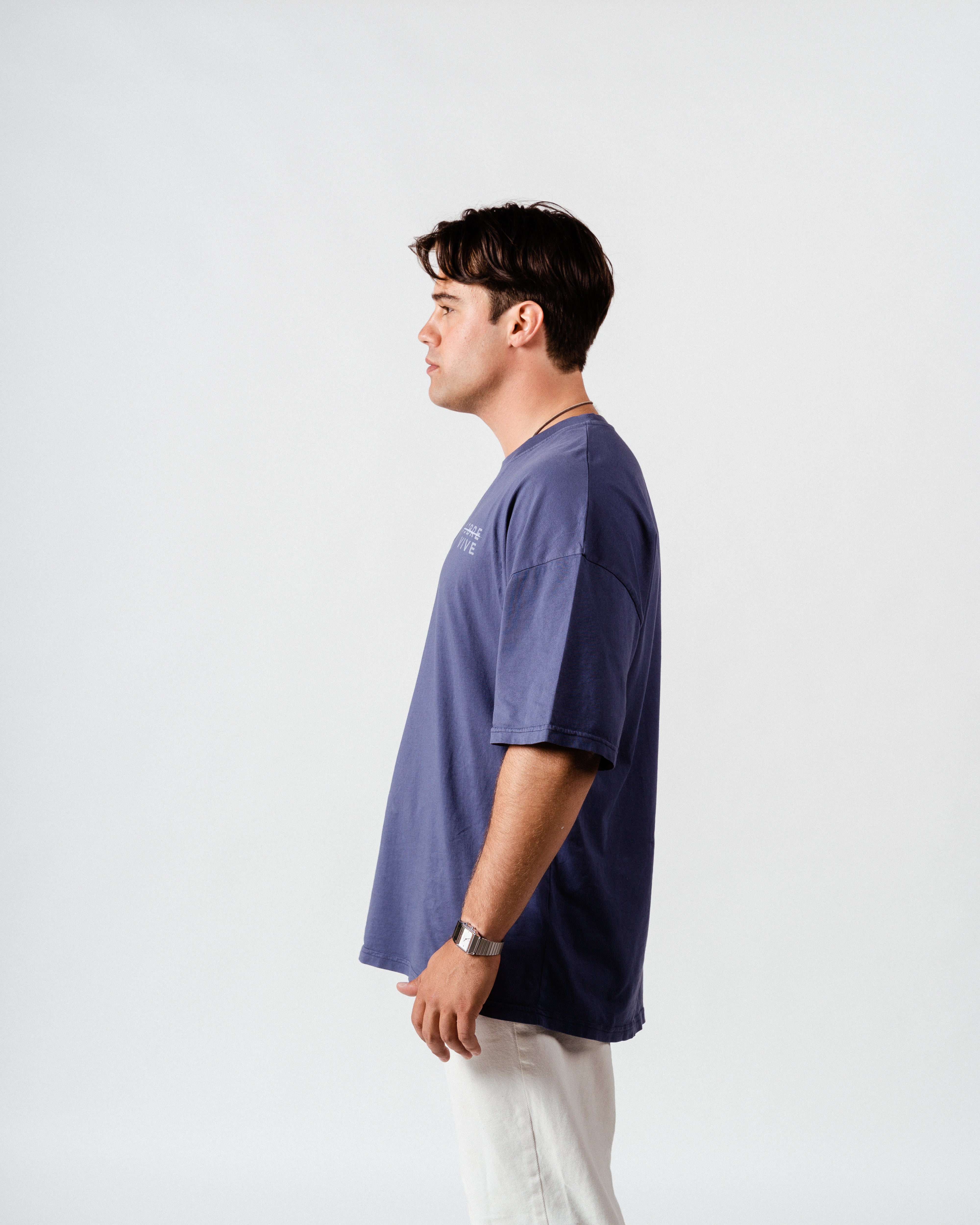 Camiseta Oversize SOBREVIVE