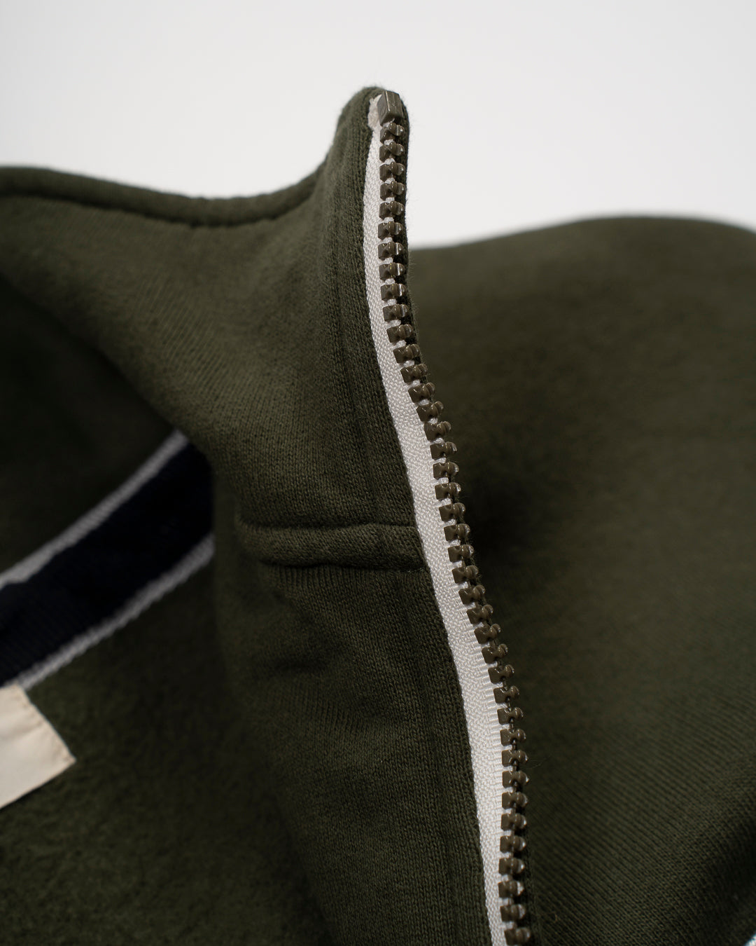 Sudadera Vivir y Punto