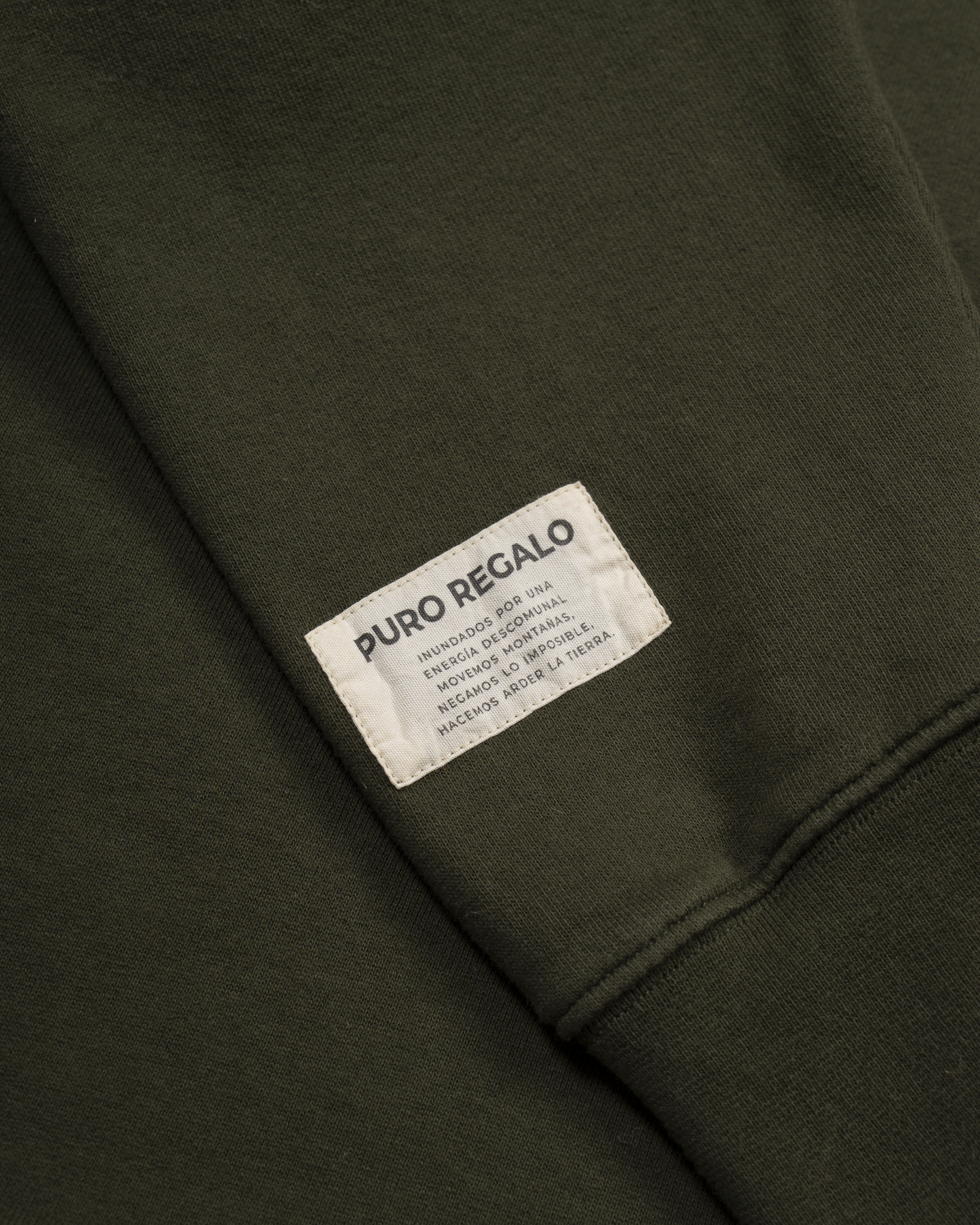 Sudadera Vivir y Punto