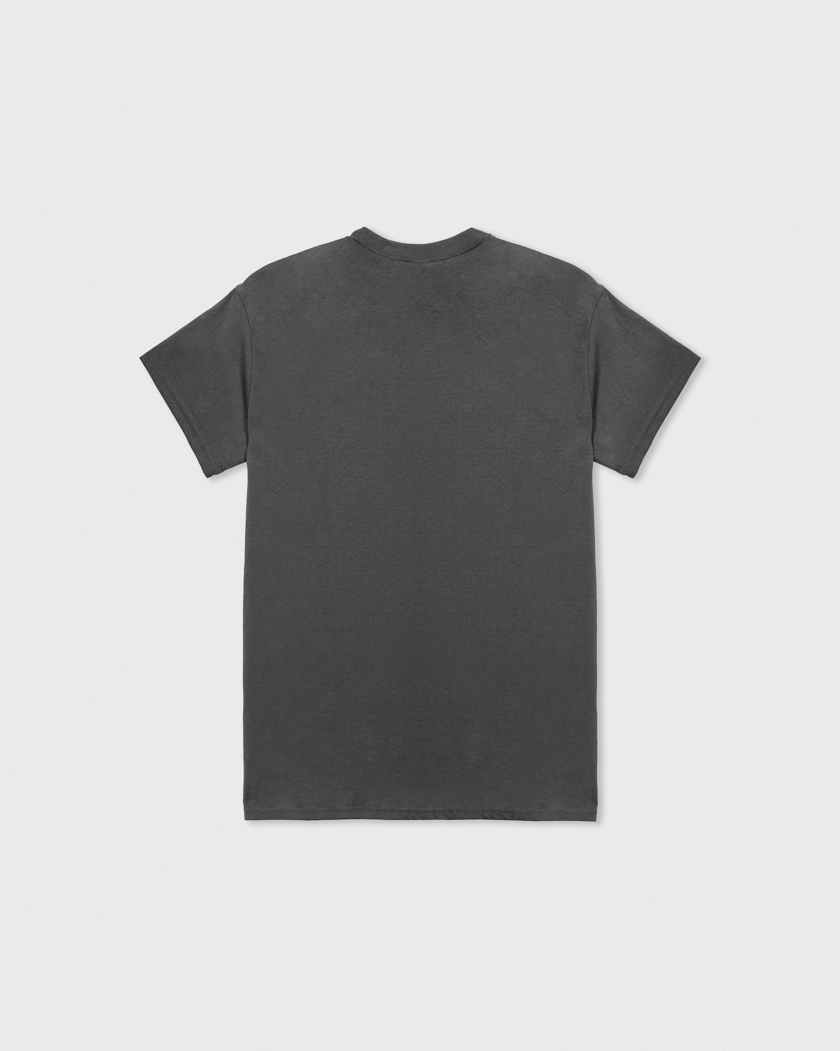 Camiseta H bordada