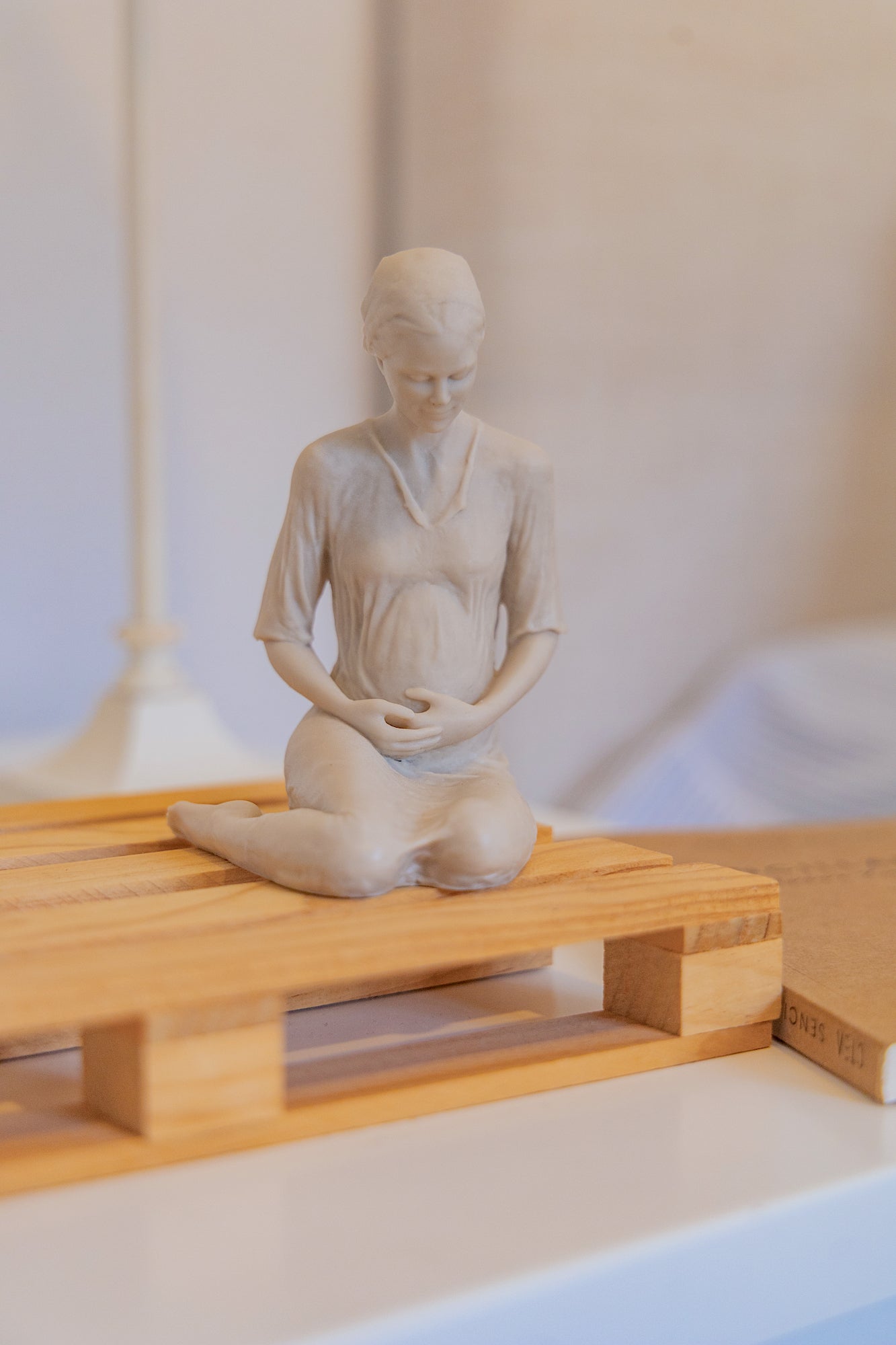 Escultura Madre de Hakuna (12cm)