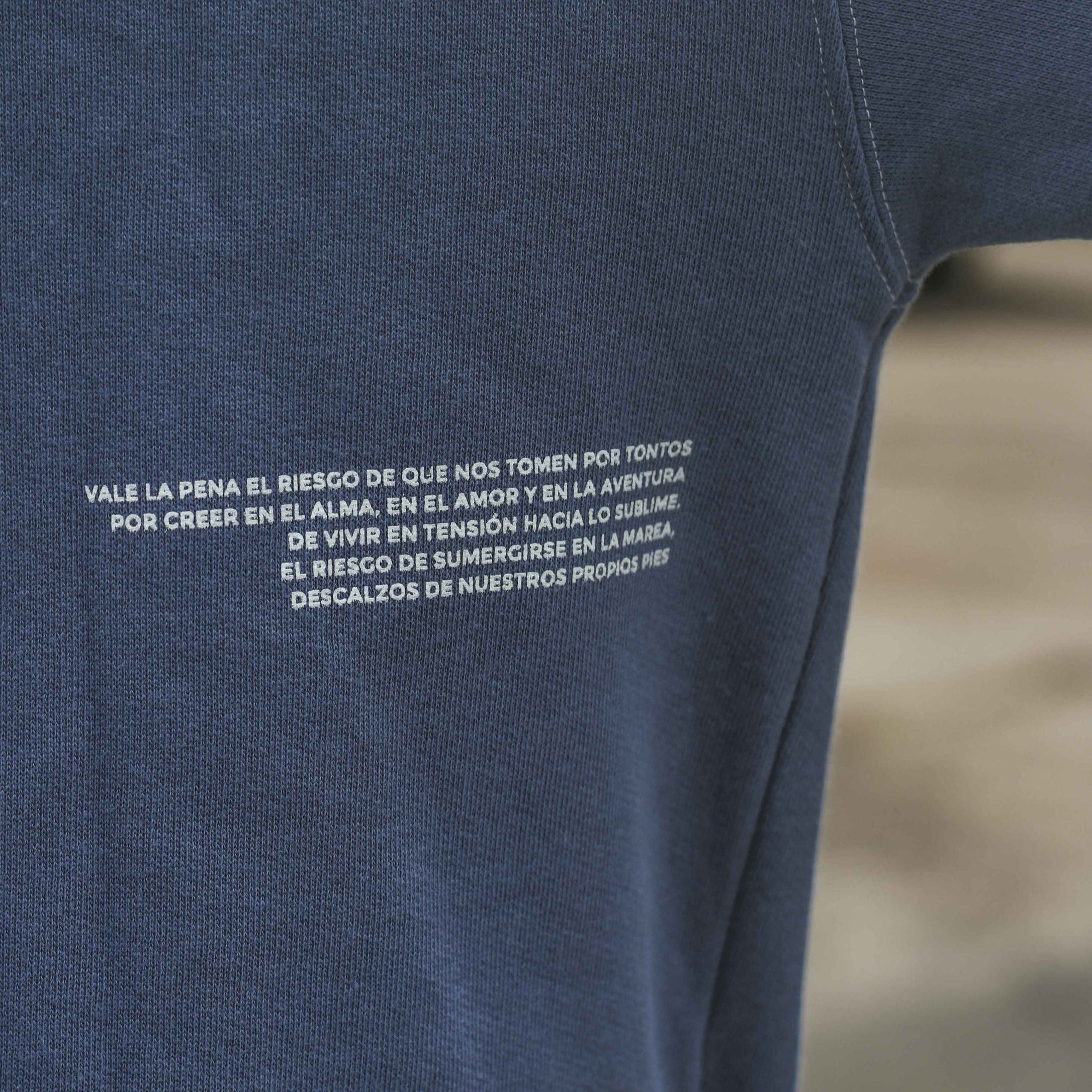 Sudadera Bello es el Riesgo