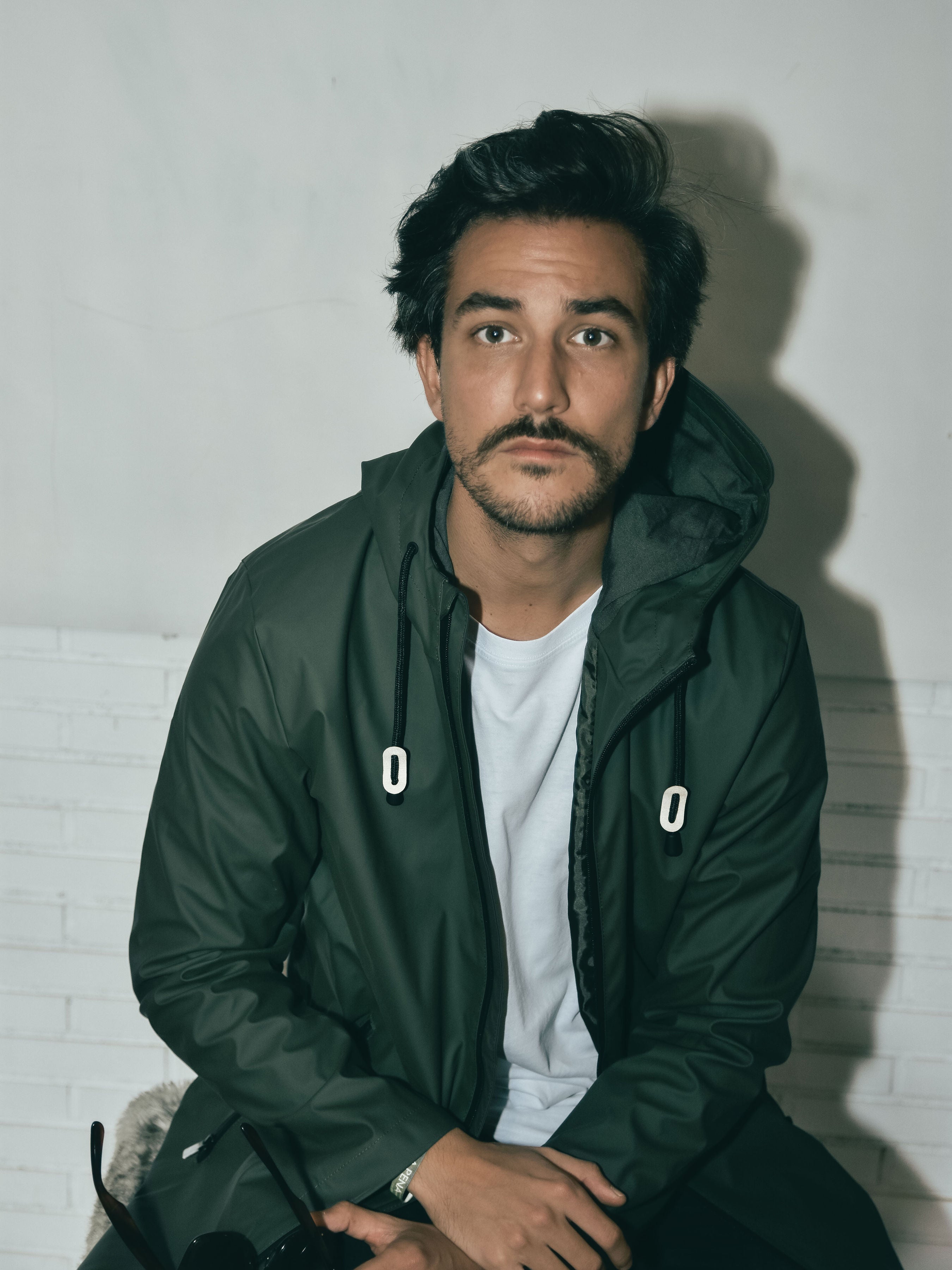 Parka impermeable - "Bello es el Riesgo"