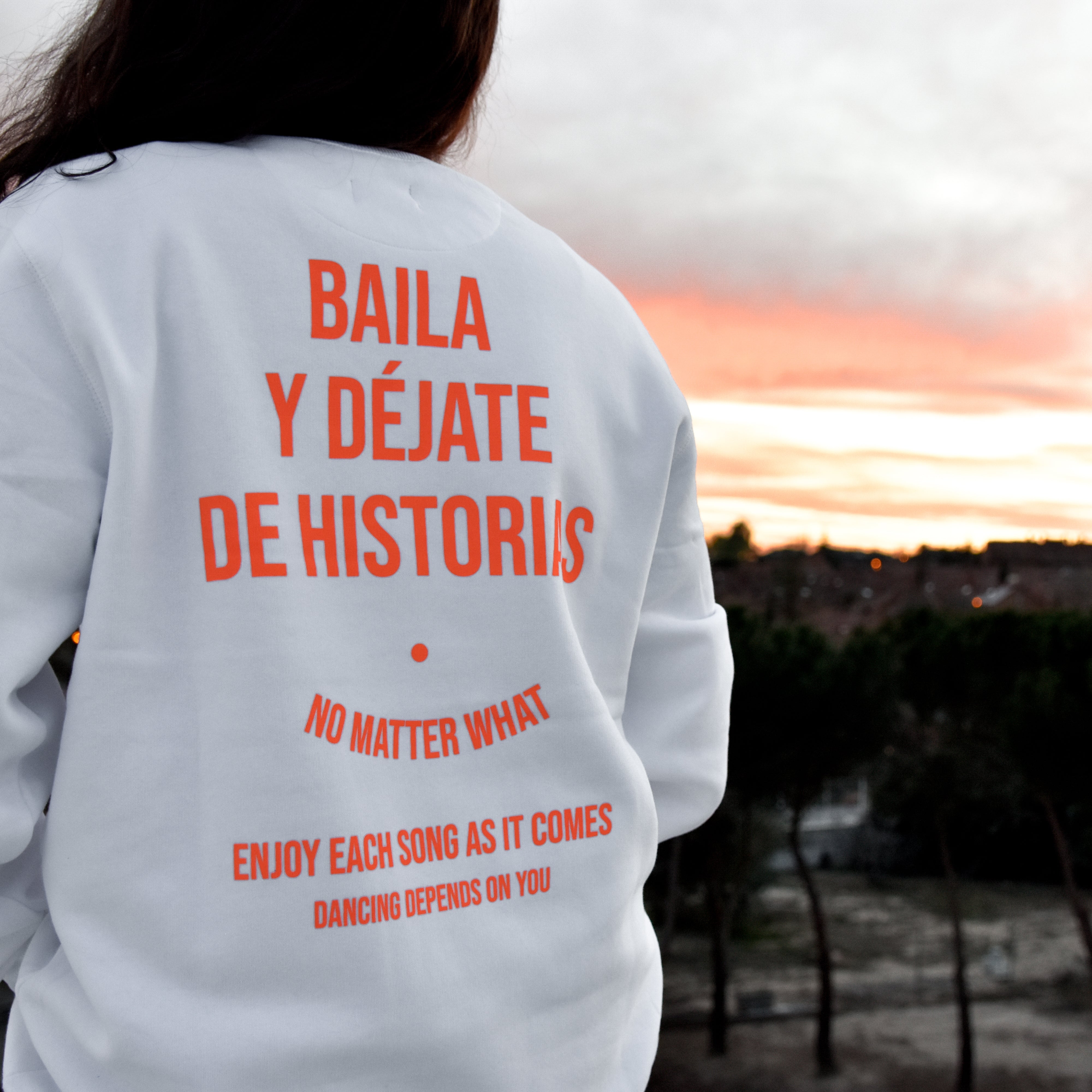 Sudadera Baila