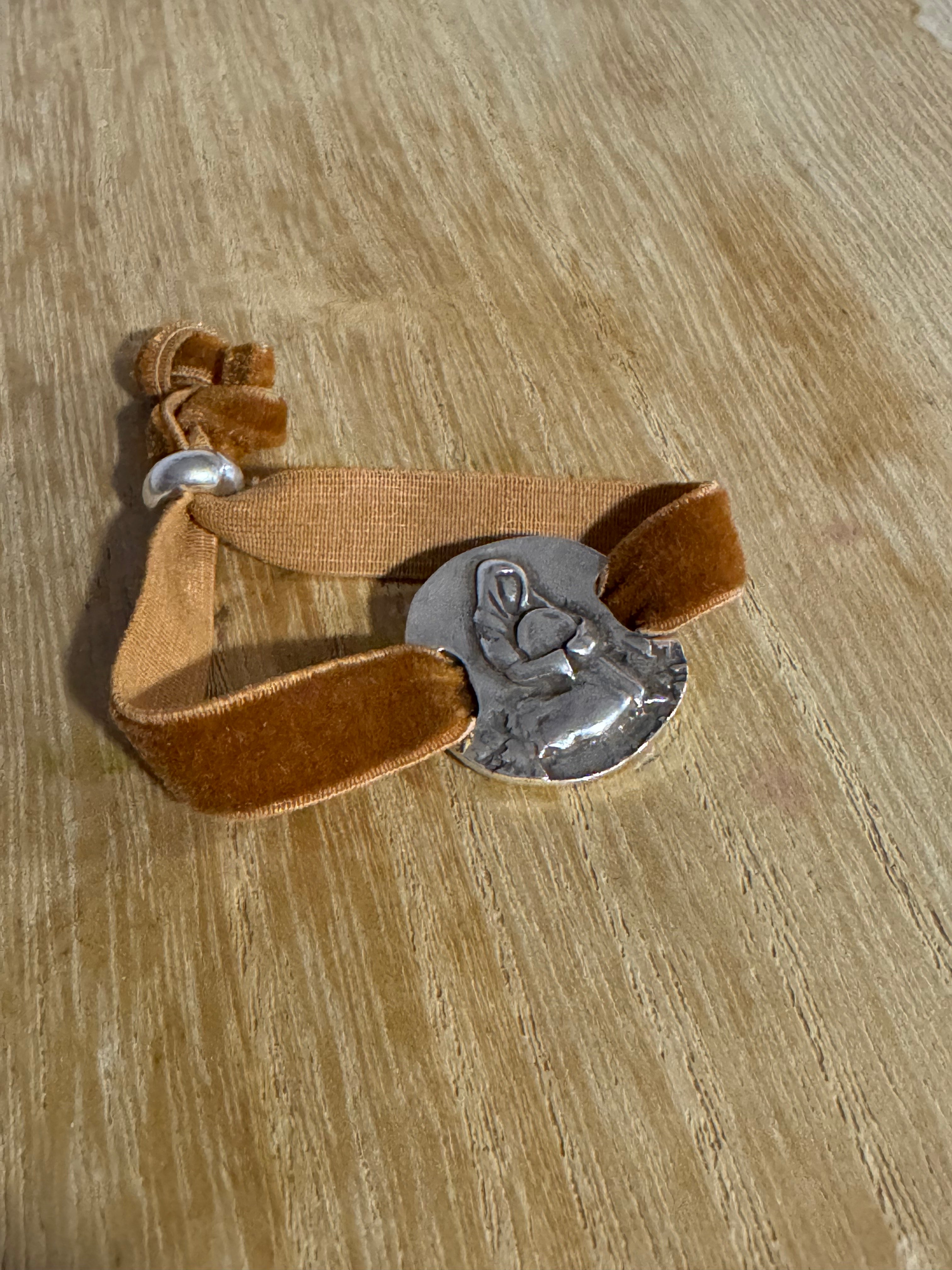 Pulsera Madre de Hakuna - Terciopelo