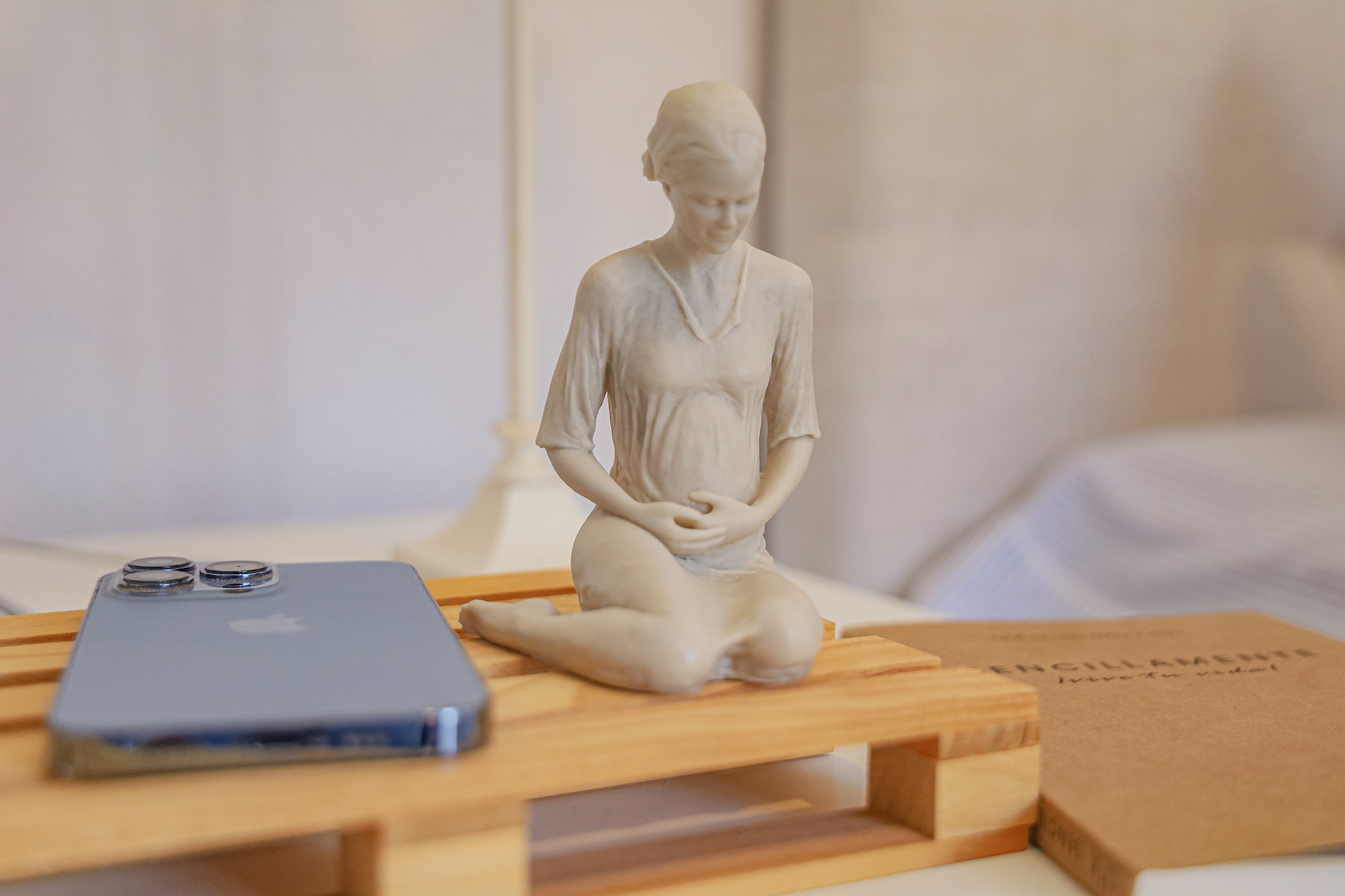 Escultura Madre de Hakuna (12cm)